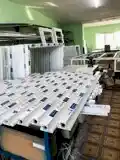 Процесс производства окон на заводе